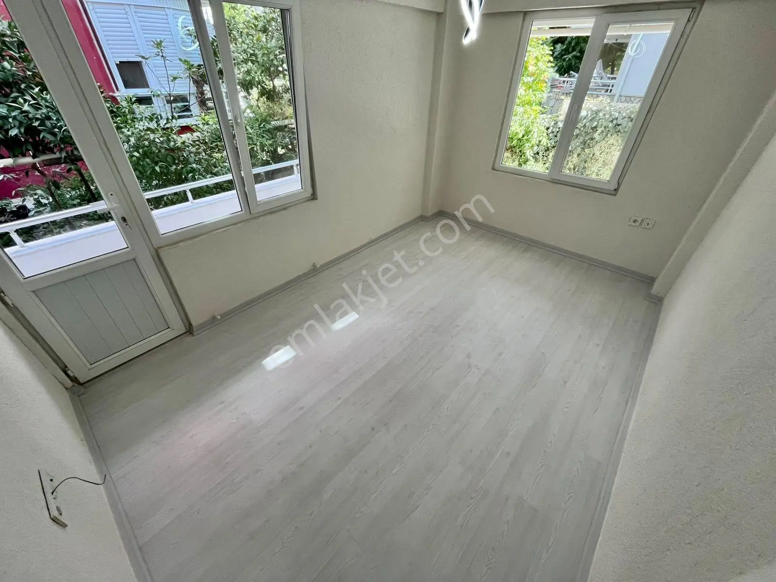 Gümüşden Akçayda Müstakil Tadında Denize 300m Ebeveynli Masrafsız 2+1 Daire! — fotoğraf 4