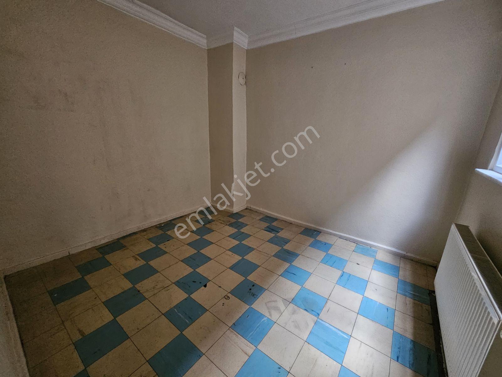 Yenişehirin Oturmuş Merkezinde, Geniş Ve Ferah 3+1 Satılık Dair — fotoğraf 12