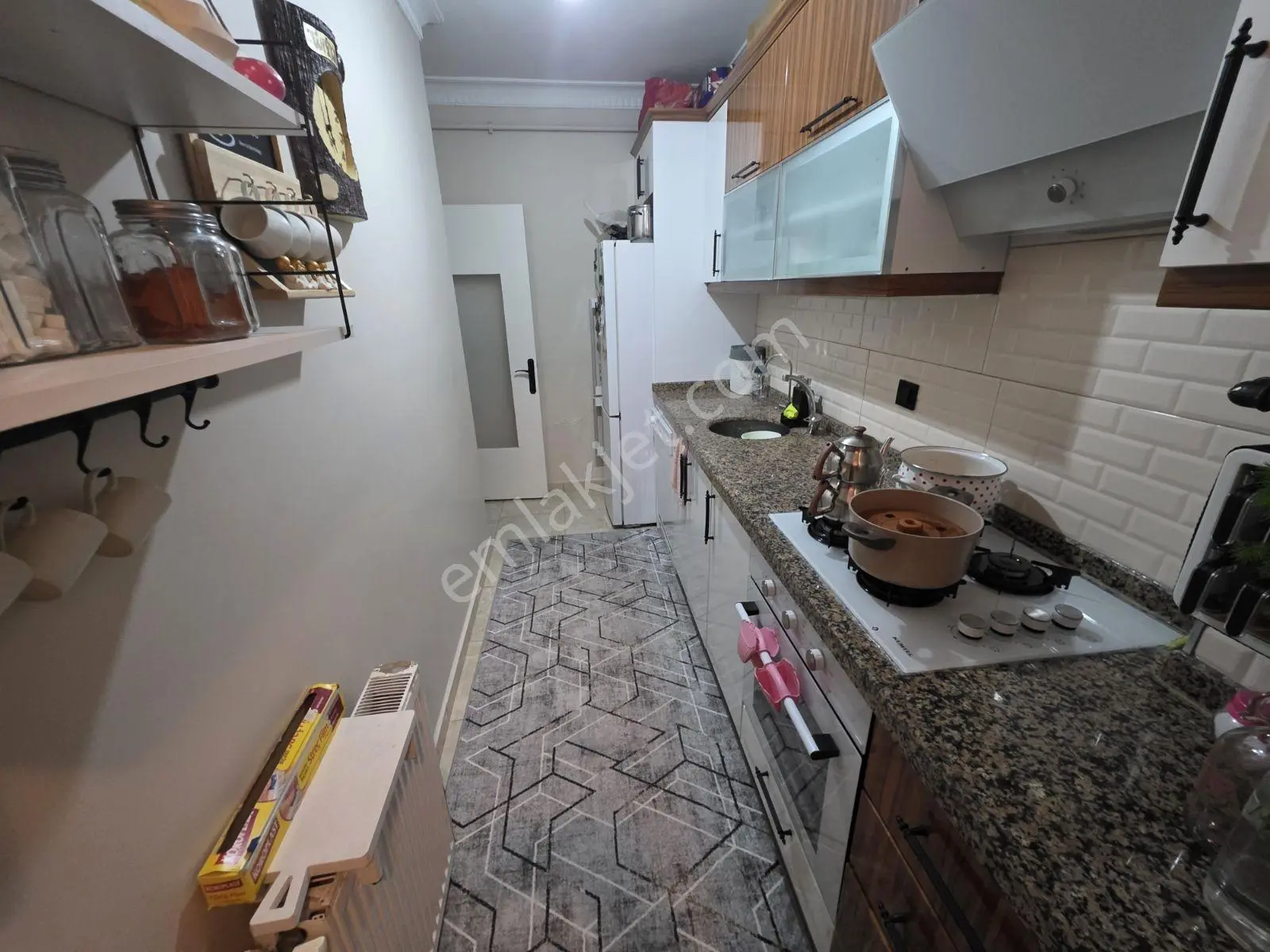 Mimar Emlak'tan Mehmet Akifte Güney Cephe 2+1 1.kat — fotoğraf 8