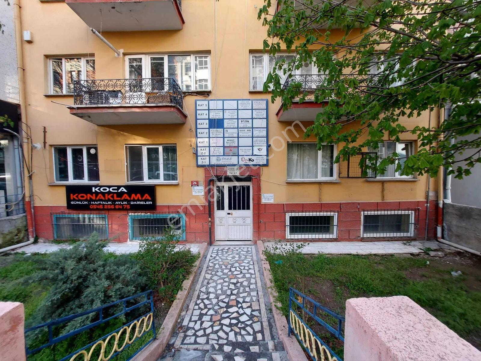 E.efor'dan Hanımeli Sokakta Satıık 2+1 Satılık Daire — fotoğraf 5