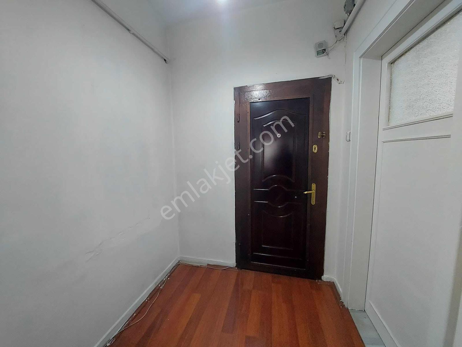 E.efor'dan Hanımeli Sokakta Satıık 2+1 Satılık Daire — fotoğraf 11