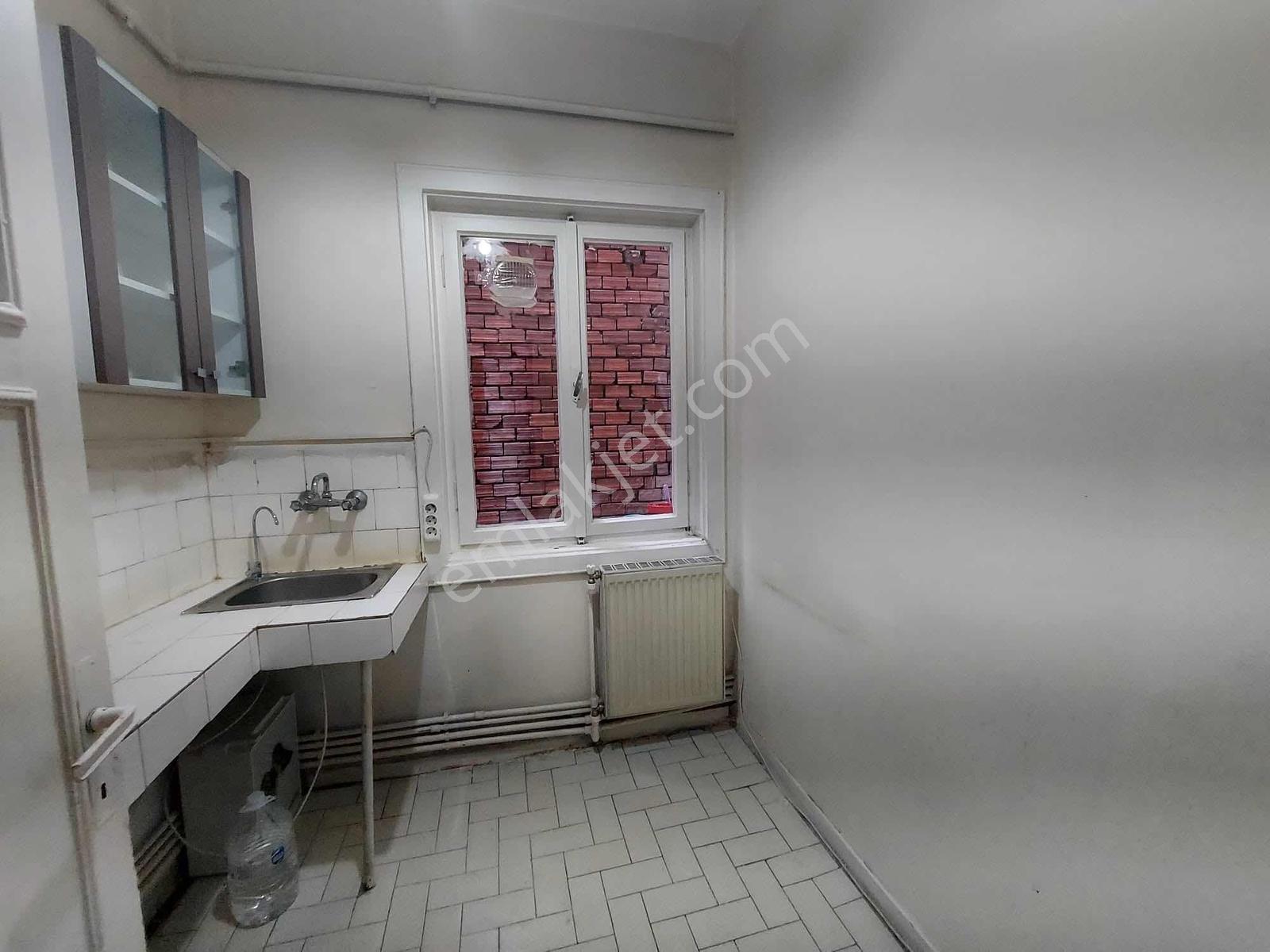 E.efor'dan Hanımeli Sokakta Satıık 2+1 Satılık Daire — fotoğraf 20