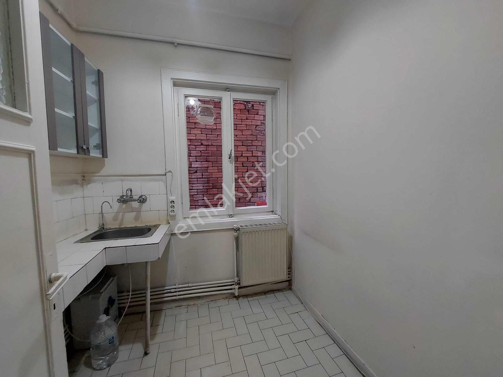 E.efor'dan Hanımeli Sokakta Satıık 2+1 Satılık Daire — fotoğraf 21
