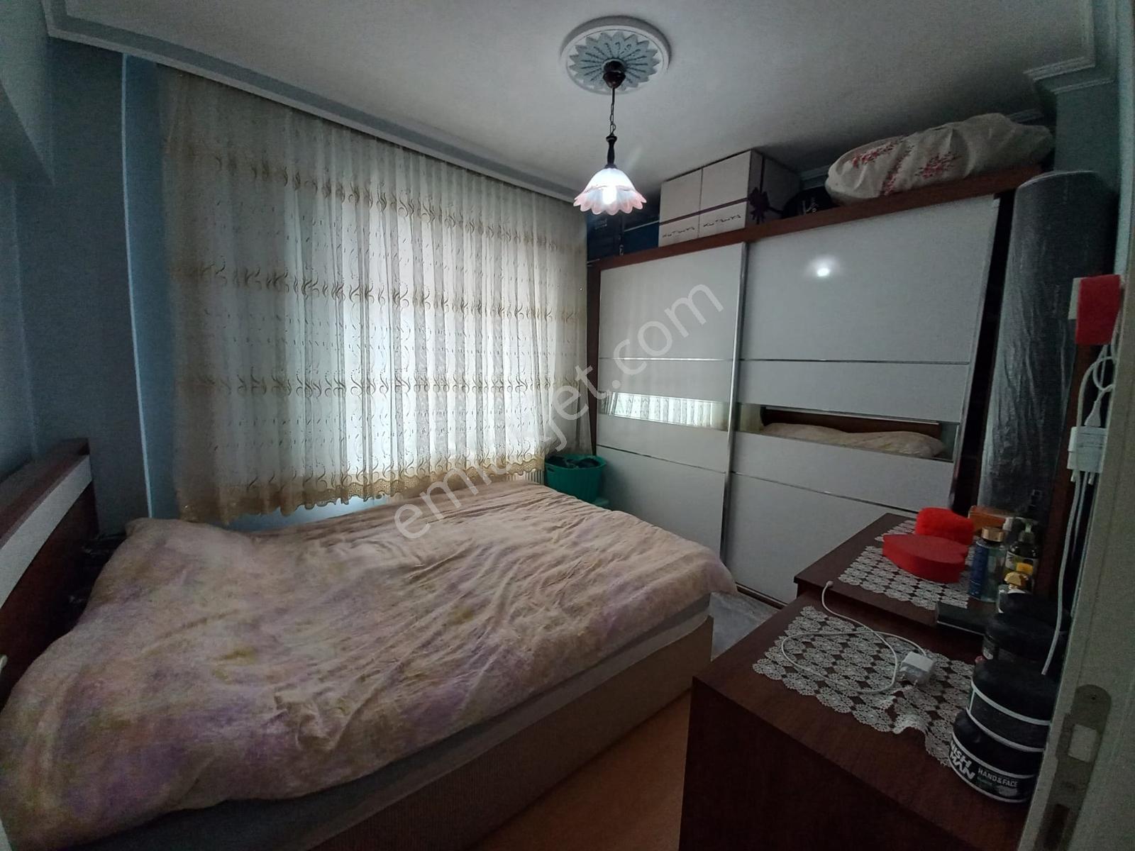 Es'as'tan Tandoğanda 3+1 Bakımlı Merkezi Konumda Satılık Daire — fotoğraf 10