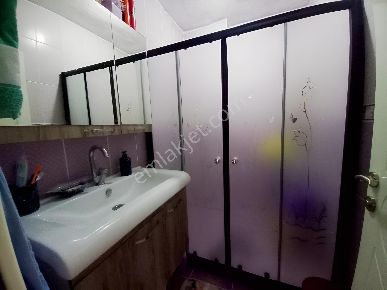 Es'as'tan Tandoğanda 3+1 Bakımlı Merkezi Konumda Satılık Daire — fotoğraf 31