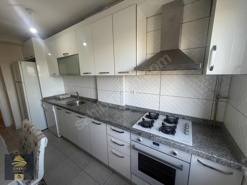 Çekmeköy Kirazlıdere Mah.ful Eşyalı Kiralık 90 M2 2+1 Daire — fotoğraf 10