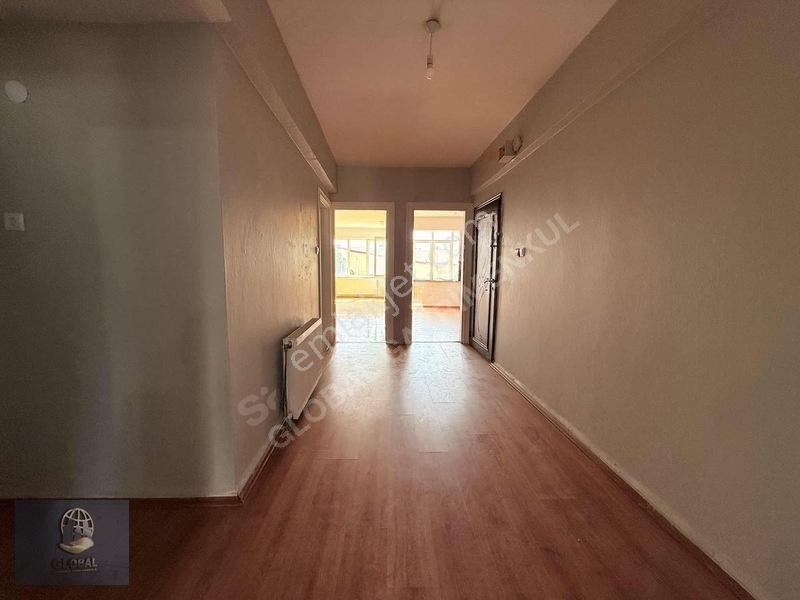 Bahçelievler Cadde Üzeri Stadyuma Cephe Arakat Asansörlü — fotoğraf 7