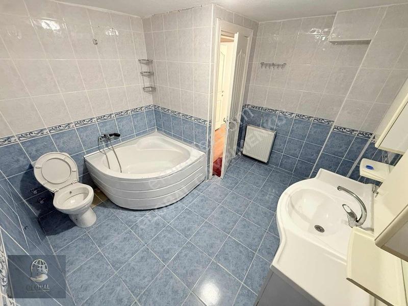 Bahçelievler Cadde Üzeri Stadyuma Cephe Arakat Asansörlü — fotoğraf 20