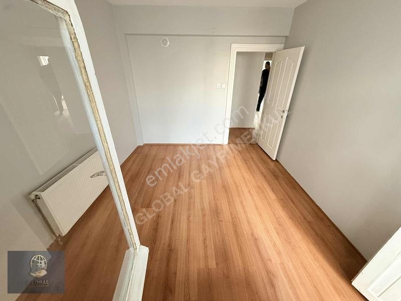 Bahçelievler Cadde Üzeri Stadyuma Cephe Arakat Asansörlü — fotoğraf 22