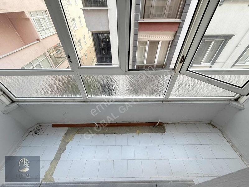 Bahçelievler Cadde Üzeri Stadyuma Cephe Arakat Asansörlü — fotoğraf 24