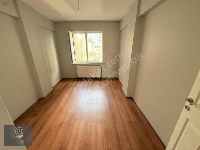 Bahçelievler Cadde Üzeri Stadyuma Cephe Arakat Asansörlü — fotoğraf 27
