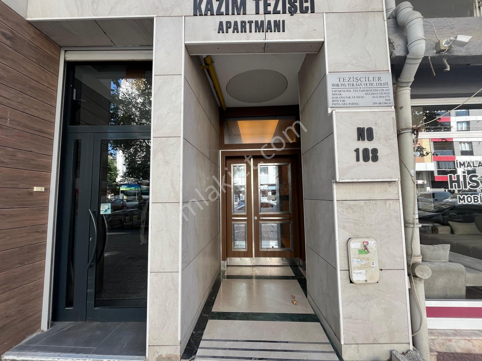 Bess'den Kurtuluş Mah. Vatan Caddesi Üzeri Satılık 3+1 Daire — fotoğraf 2