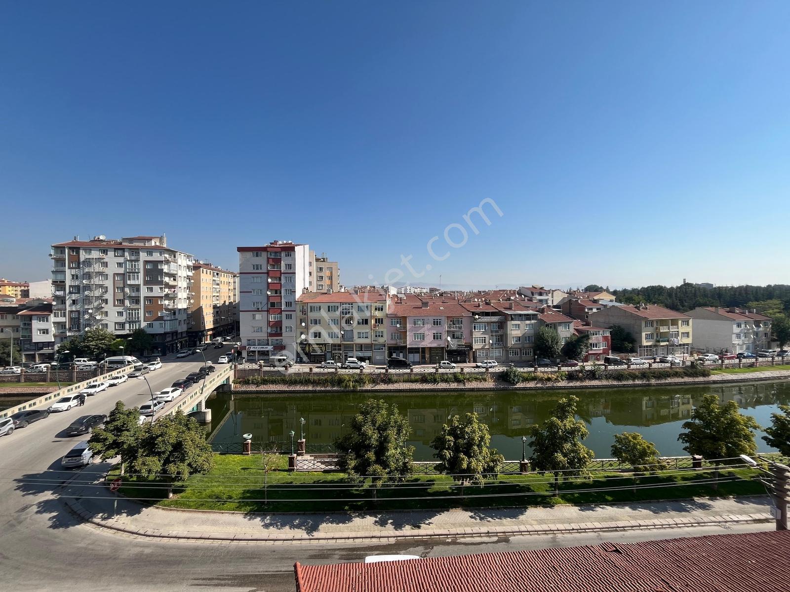 Bess'den Kurtuluş Mah. Vatan Caddesi Üzeri Satılık 3+1 Daire — fotoğraf 14