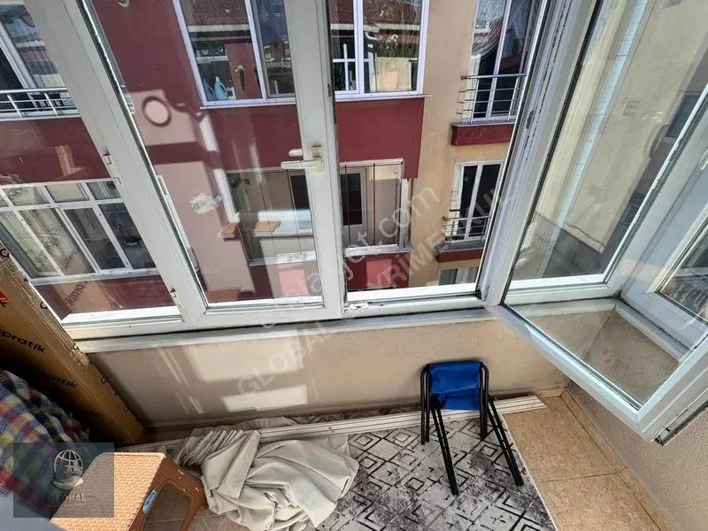 Acill Çorlu Reşadiye 12 Yıllık Satılık Geniş 2+1 Daire !! — fotoğraf 3