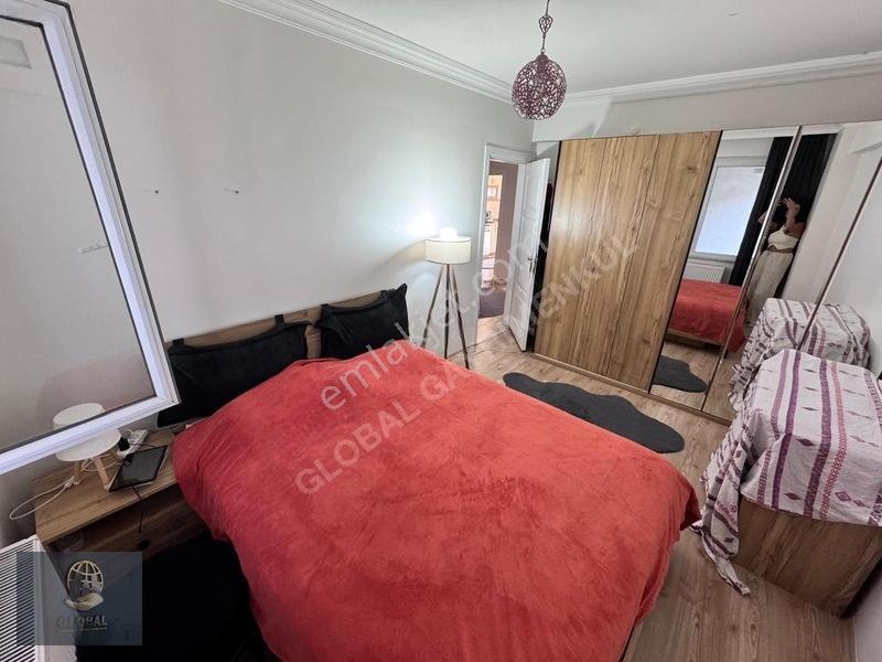 Acill Çorlu Reşadiye 12 Yıllık Satılık Geniş 2+1 Daire !! — fotoğraf 12
