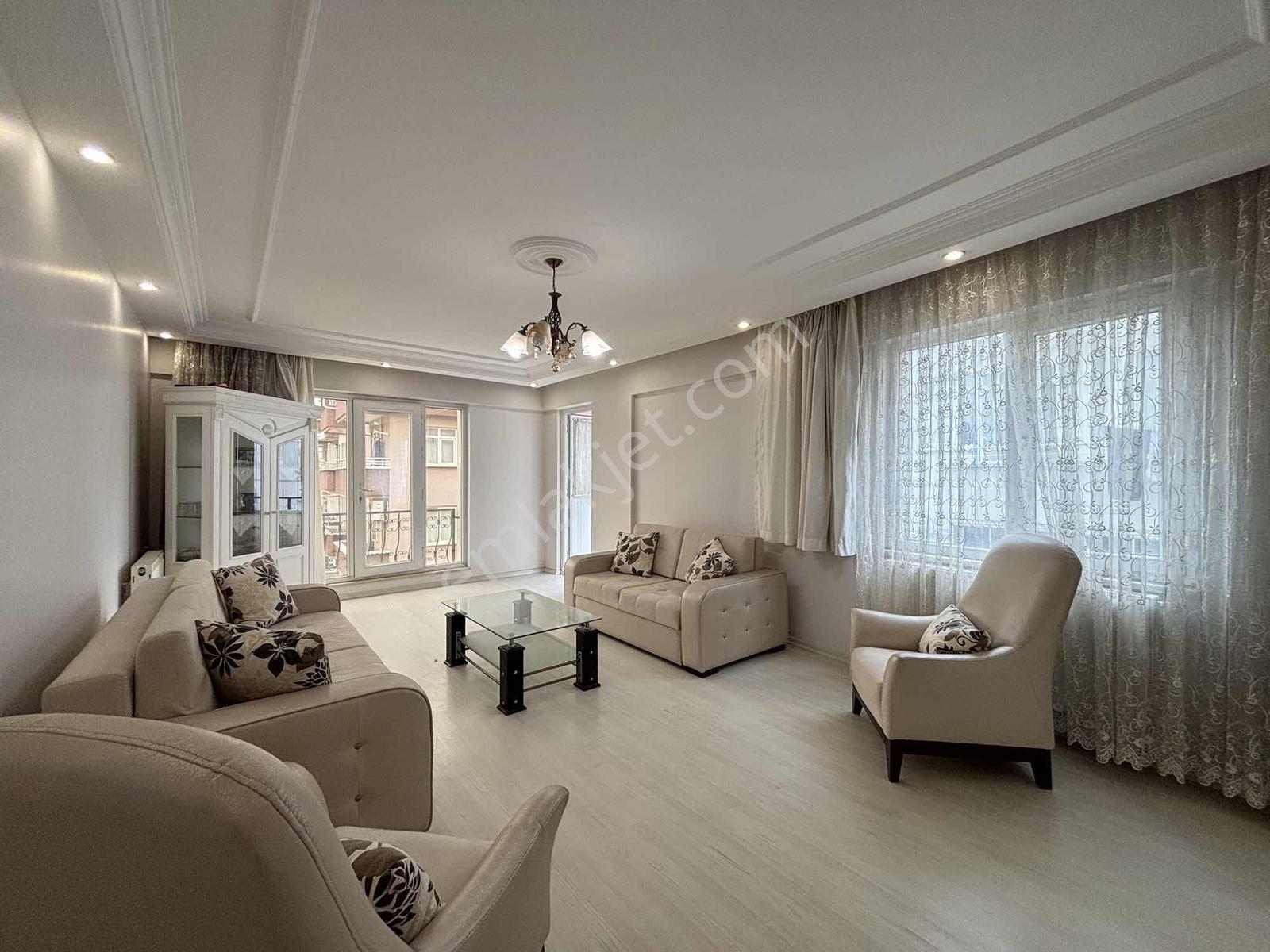 Truva/full Kredi Geniş Arakat Cambalkon Ebeveyn Banyo 3₺1 — fotoğraf 2