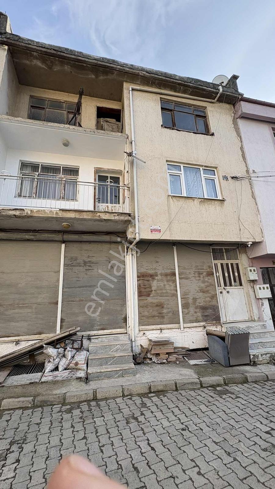Furkan Emlaktan Çarşı Merkez Komple Satılık Bina Ve İşyeri