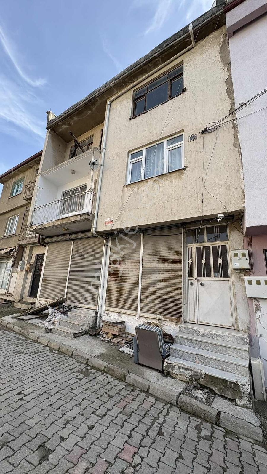 Furkan Emlaktan Çarşı Merkez Komple Satılık Bina Ve İşyeri — fotoğraf 2