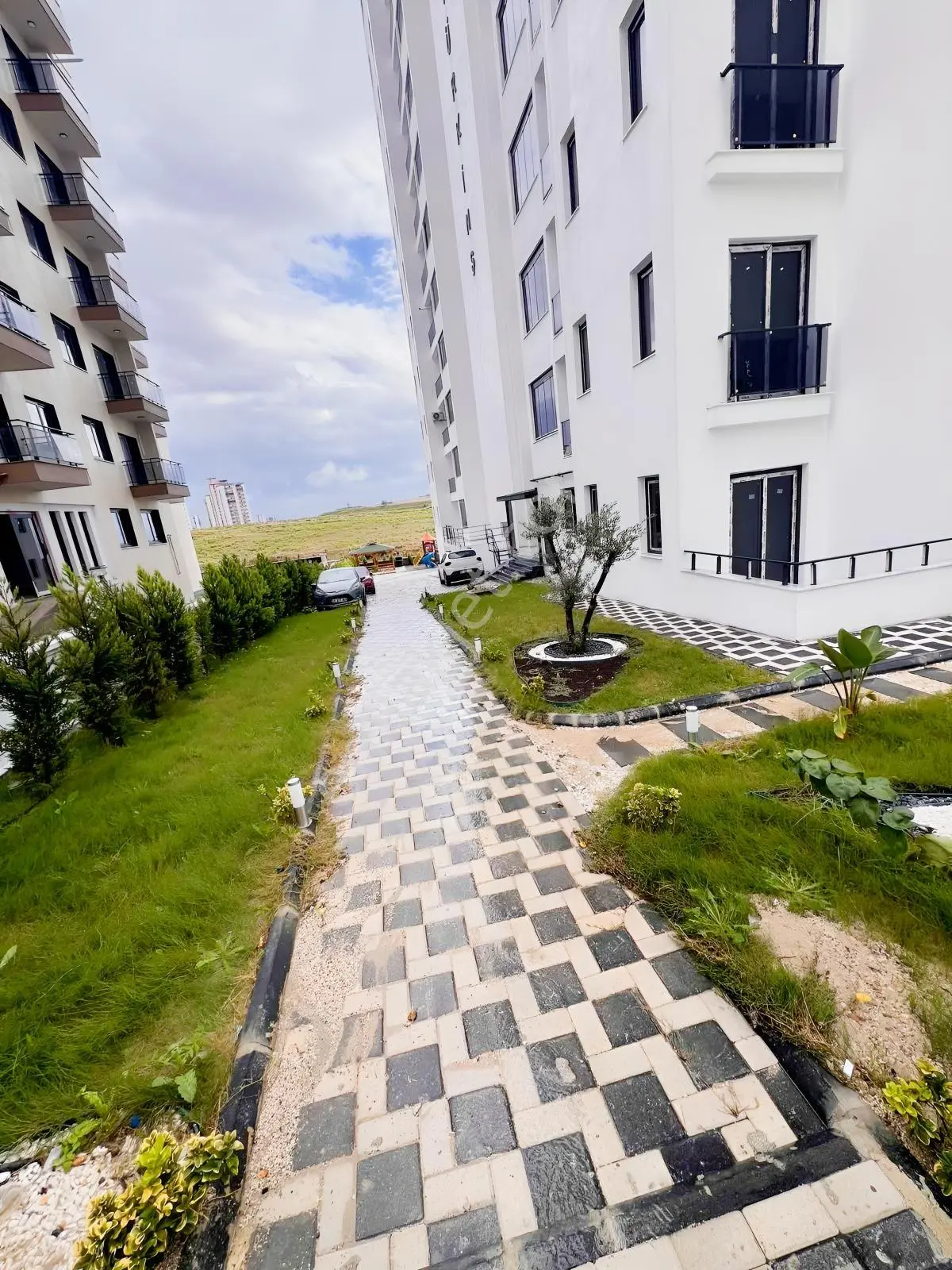 Özçelik'den Çarkıpare'de 2+1 Ultra Lüks Köşe Daire — fotoğraf 3
