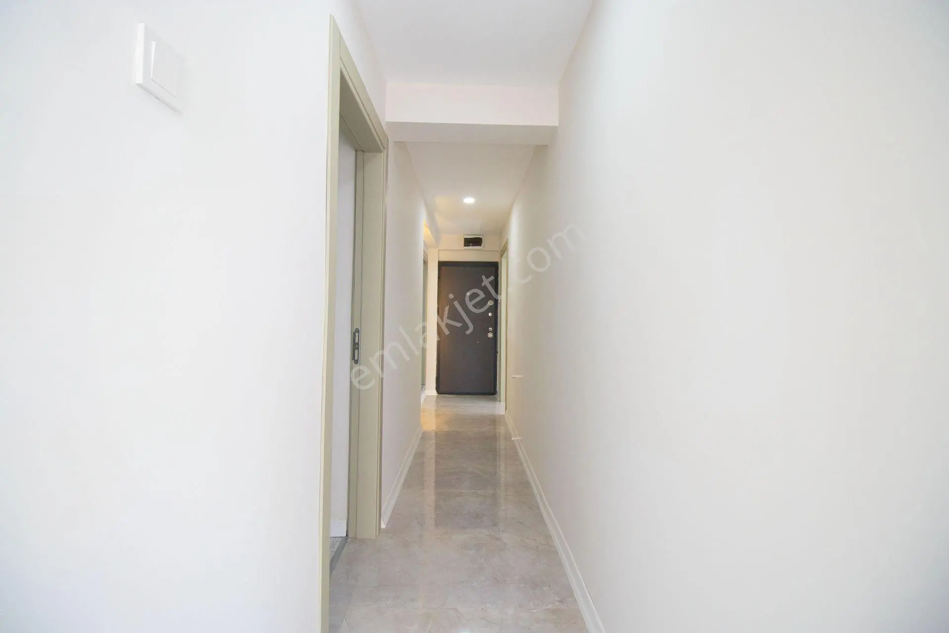 Aktif'ten Akçay Merkezde Satılık Ön Cephe Arakat Denize 300mt Full Yapılı 2+1 Daire — fotoğraf 14