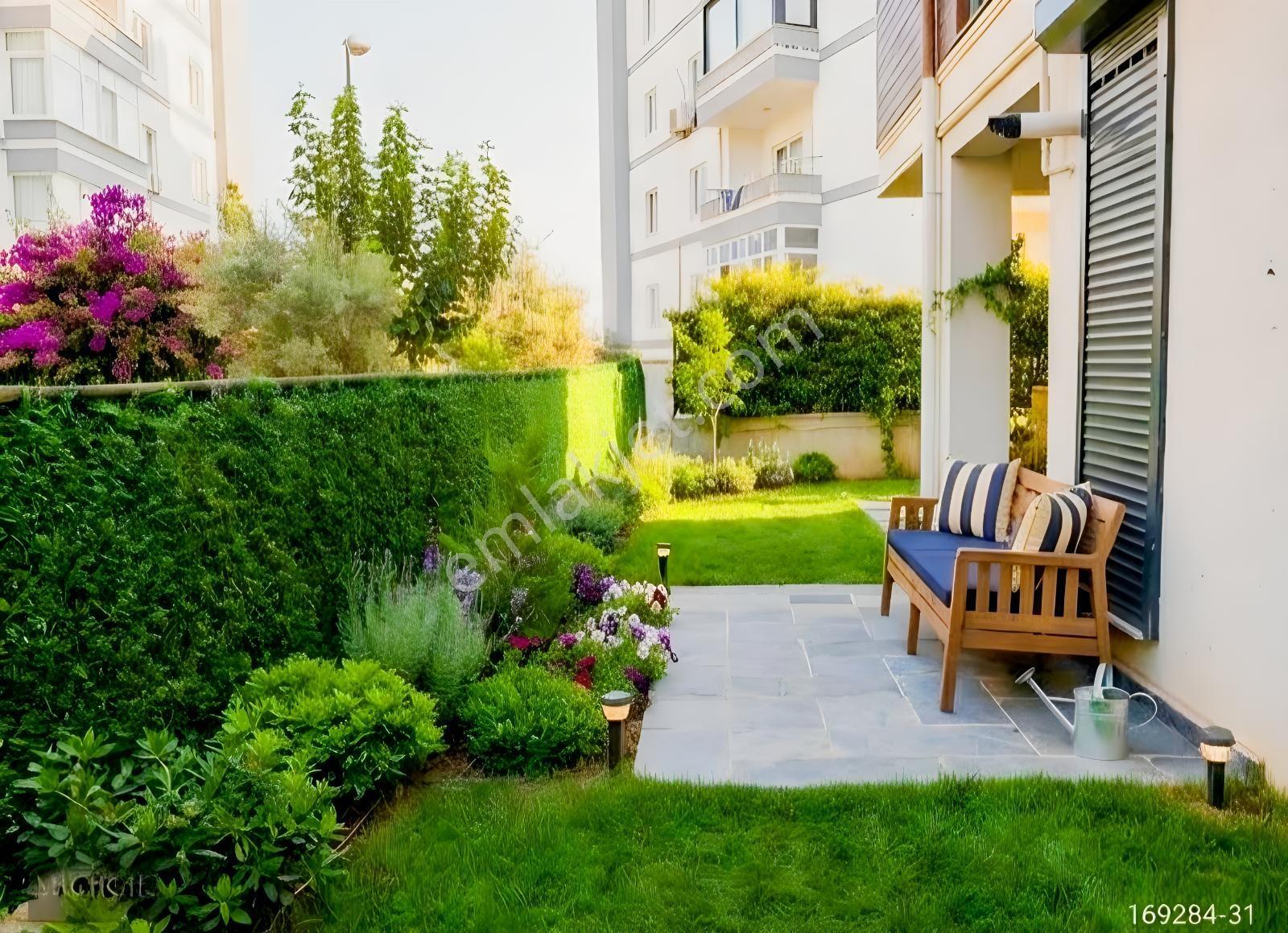 Kuşadası Kadınlar Denizi'nde Deniz Manzaralı Müstakil 3+1 Villa — fotoğraf 3