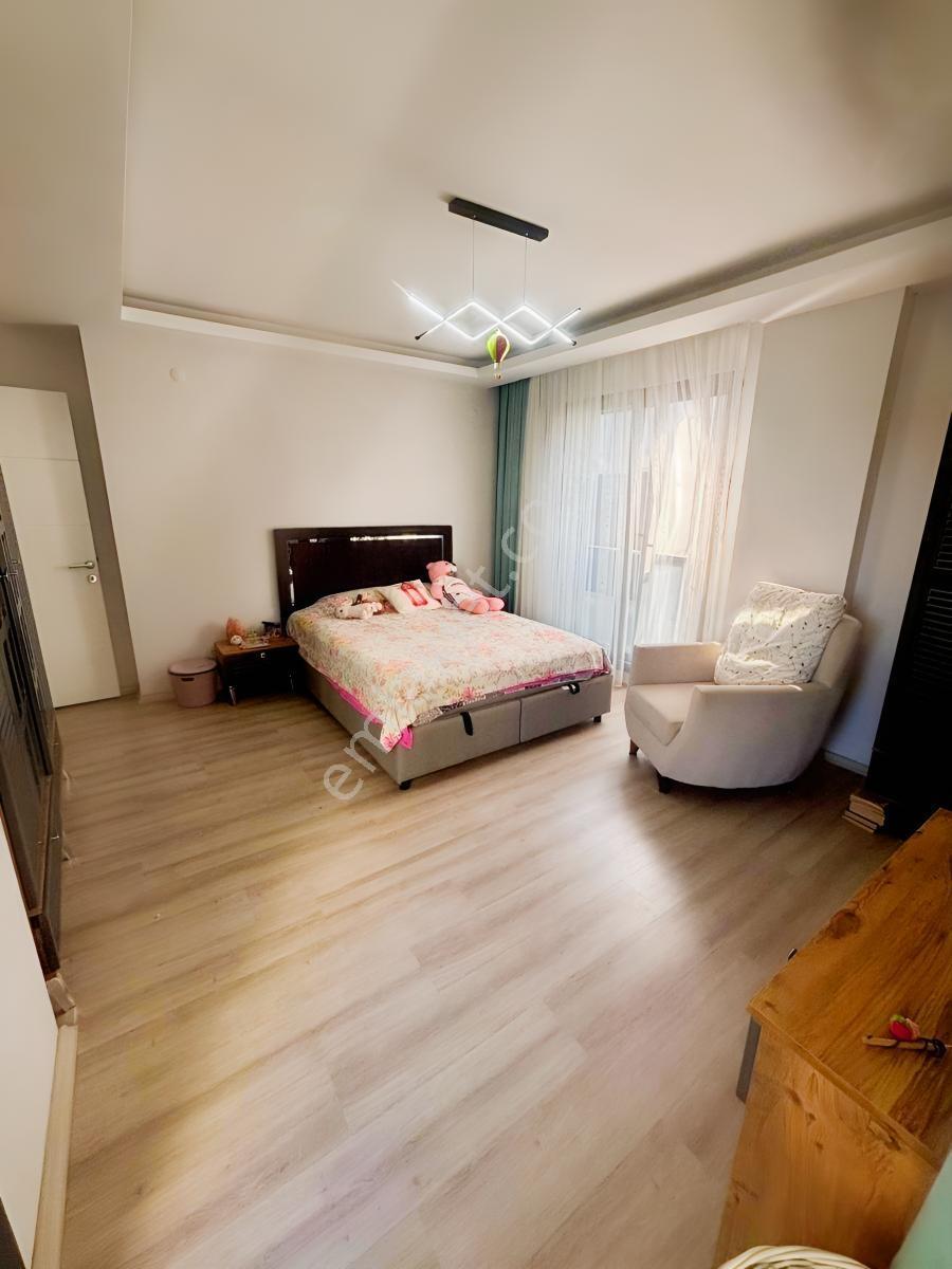 Kuşadası Kadınlar Denizi'nde Deniz Manzaralı Müstakil 3+1 Villa — fotoğraf 18
