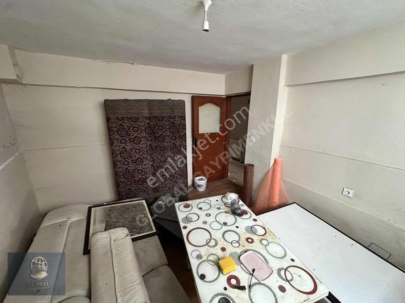 Acil Satılık Şeyhsinan Mah 2+1 Satılık Daire — fotoğraf 2