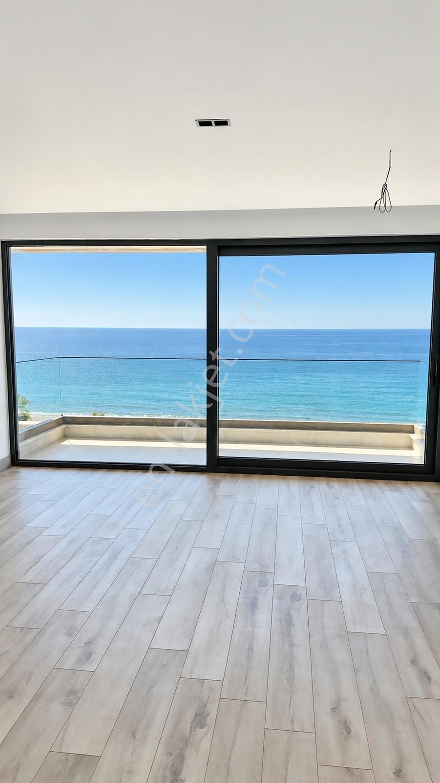 Alanya Kestel Denize Sıfır Kale Ve Deniz Manzaralı Dubleks Daire — fotoğraf 2