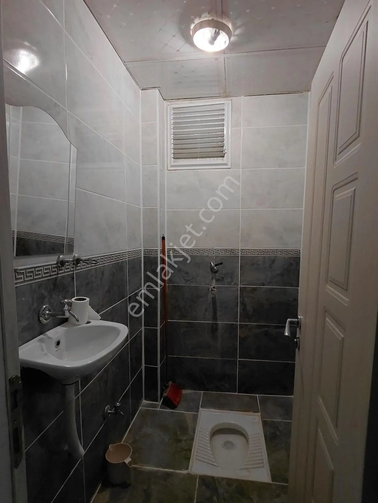 Koç Emlaktan Satılık 3+1 Daire — fotoğraf 24