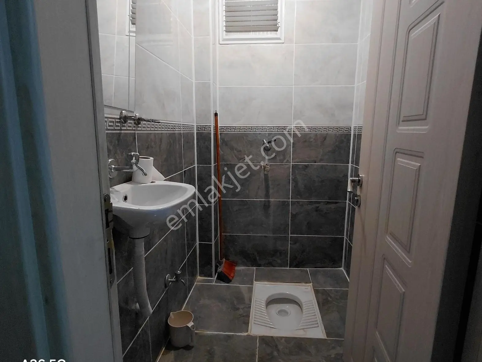 Koç Emlaktan Satılık 3+1 Daire — fotoğraf 25