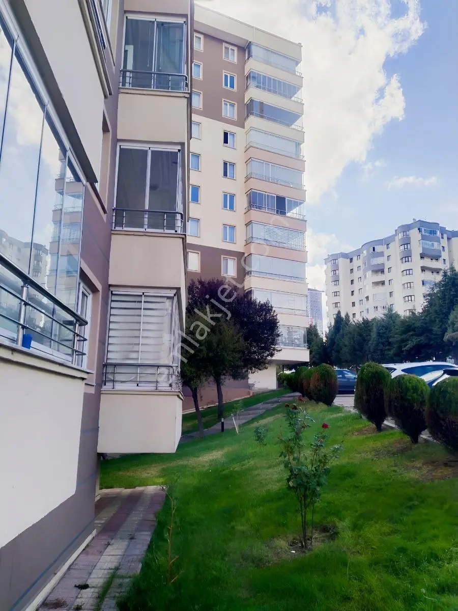 Efor Emlaktan Paşa Evlerinde 3+1 Full Yapılı Satılık Daire — fotoğraf 15