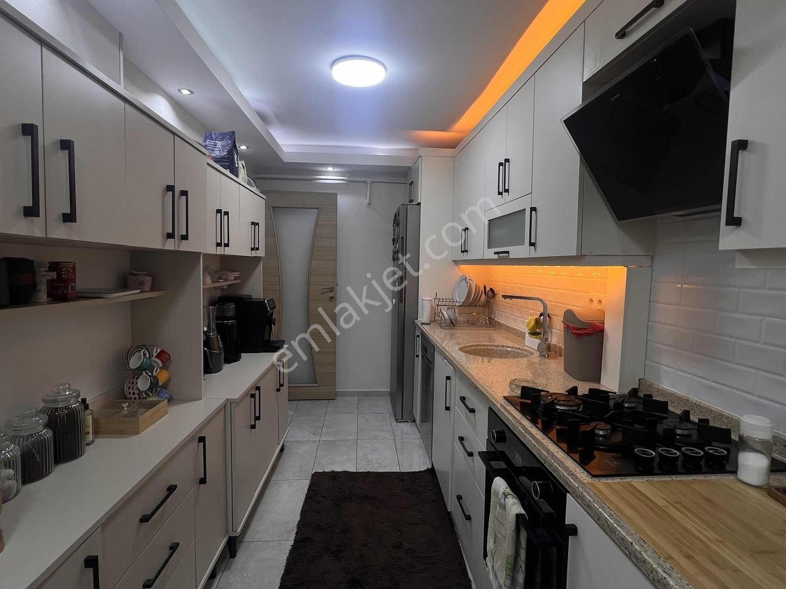 Hatay Noktada Düzlük Konumda 3+1 Yüksek Giriş Ara-kat Satılık — fotoğraf 5
