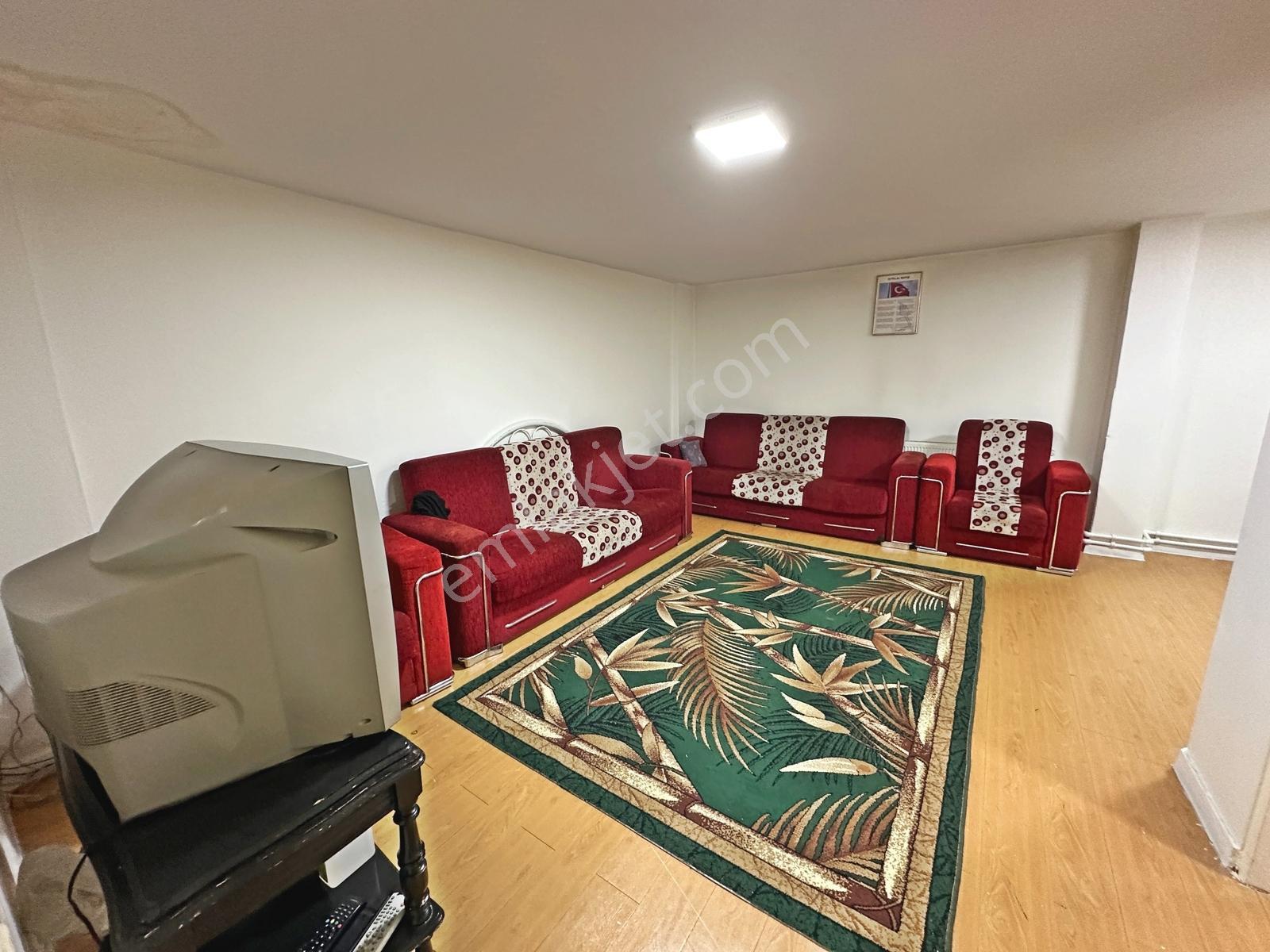Tuzluçayır Göbek Yakını Full Eşyalı Balkonlu 2+1 Satılık Daire — fotoğraf 3
