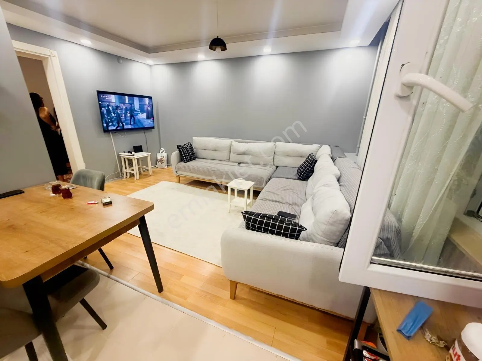 Zirvekent Mh 1+1 Arakat Full Eşyalı 55m² Fırsat Daire.! — fotoğraf 2
