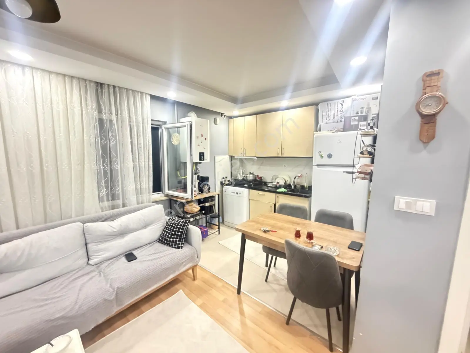 Zirvekent Mh 1+1 Arakat Full Eşyalı 55m² Fırsat Daire.! — fotoğraf 3