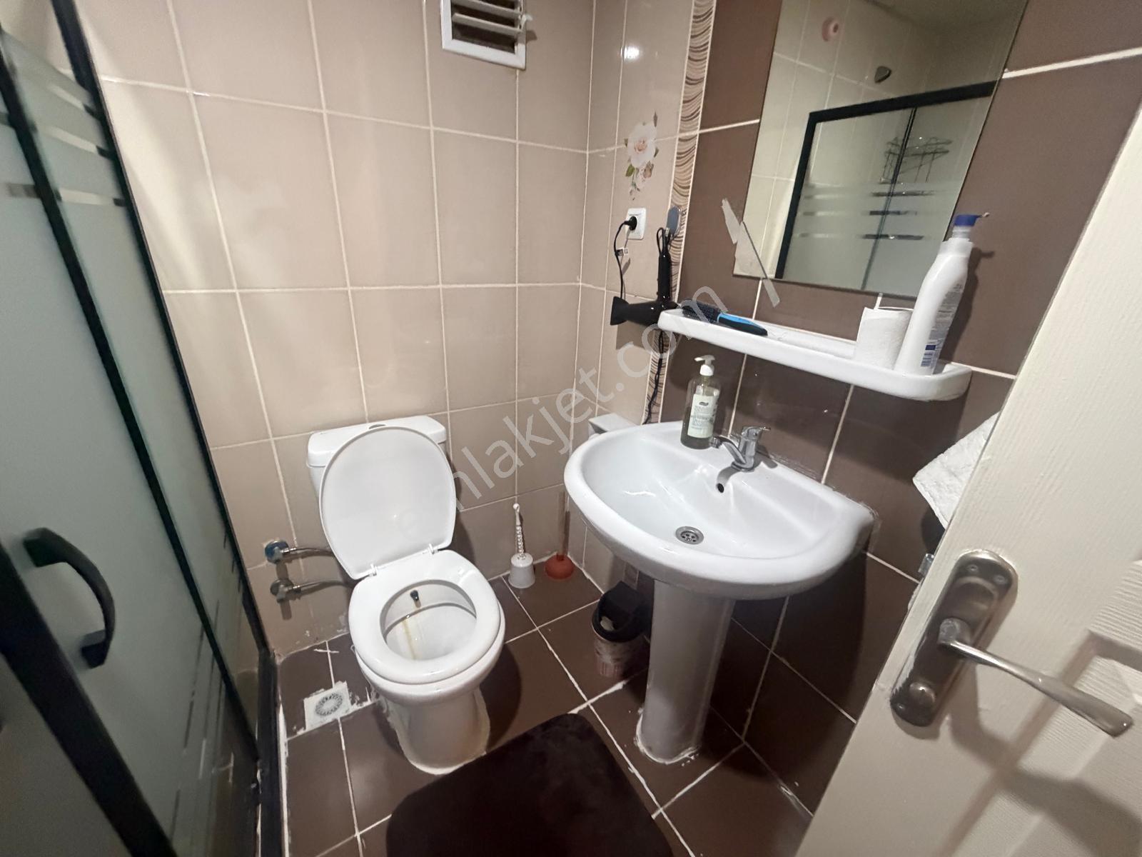 Zirvekent Mh 1+1 Arakat Full Eşyalı 55m² Fırsat Daire.! — fotoğraf 20
