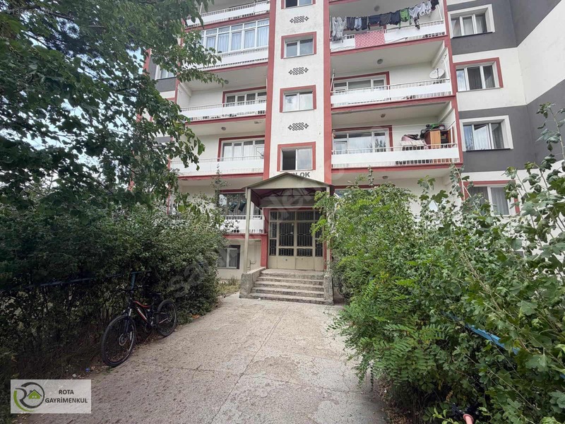Rota Gm'Den Yenişehir'De Kiralık 3+1 Arakat Daire