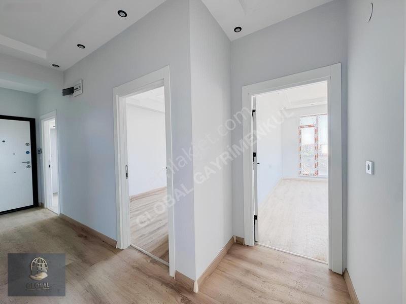 Çorlu Çobançeşme Bulvarcephe Sıfır E.banyolu 3+1 — fotoğraf 14