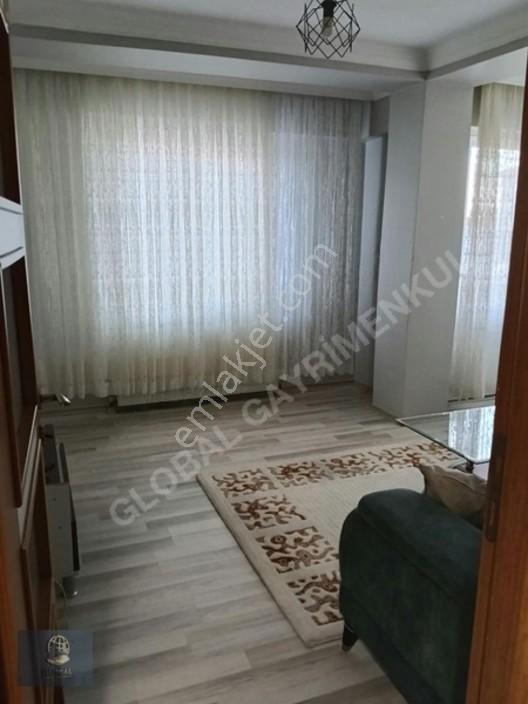 Hatıp Mahallesı Sarılar Yolu Uzerı Cadde Cephelı 2+1 Satılık — fotoğraf 7