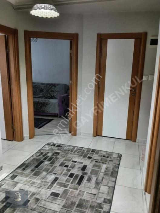 Hatıp Mahallesı Sarılar Yolu Uzerı Cadde Cephelı 2+1 Satılık — fotoğraf 12