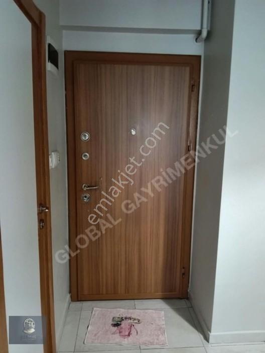 Hatıp Mahallesı Sarılar Yolu Uzerı Cadde Cephelı 2+1 Satılık — fotoğraf 16