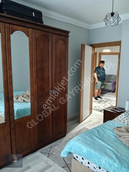 Hatıp Mahallesı Sarılar Yolu Uzerı Cadde Cephelı 2+1 Satılık — fotoğraf 18