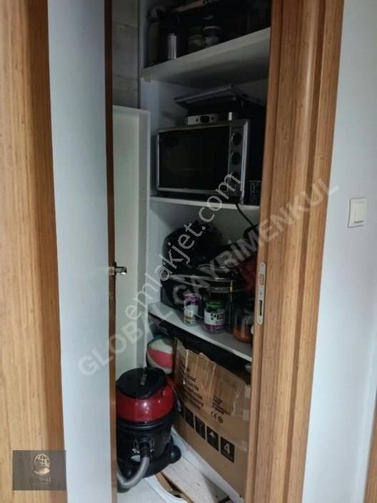Hatıp Mahallesı Sarılar Yolu Uzerı Cadde Cephelı 2+1 Satılık — fotoğraf 19