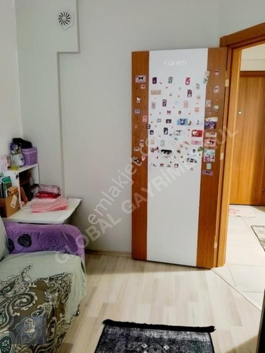 Hatıp Mahallesı Sarılar Yolu Uzerı Cadde Cephelı 2+1 Satılık — fotoğraf 21