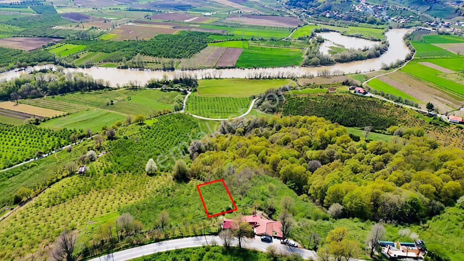 Bu Fırsat Her Zaman Gelmez!! Göl Ve Nehir Manzaralı İmarlı Arsa!