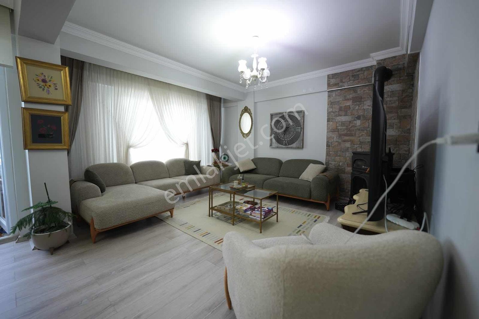 Arifiye Arifbey Mahallesinde Satılık 4+1 Dubleks Daire — fotoğraf 8