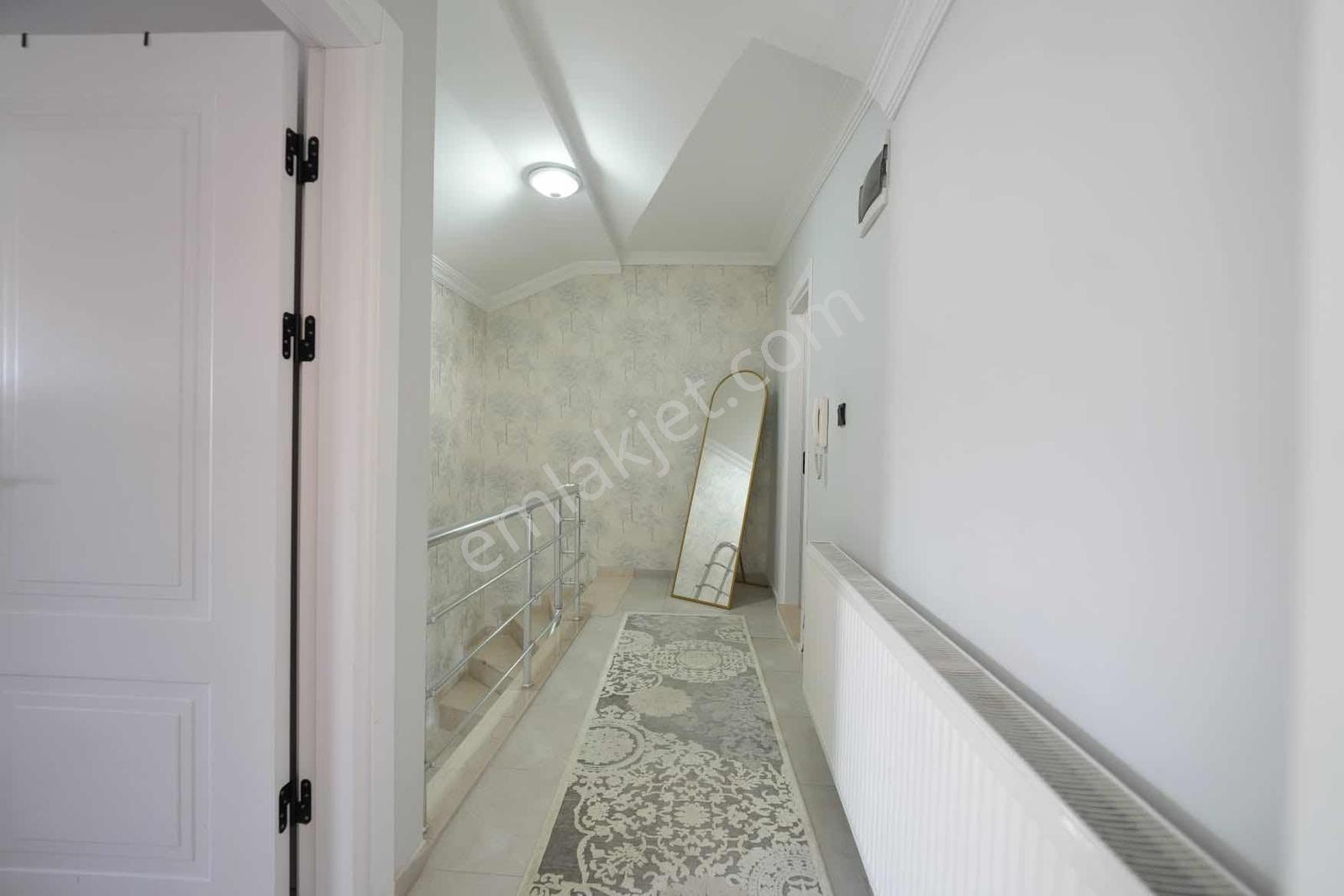 Arifiye Arifbey Mahallesinde Satılık 4+1 Dubleks Daire — fotoğraf 18