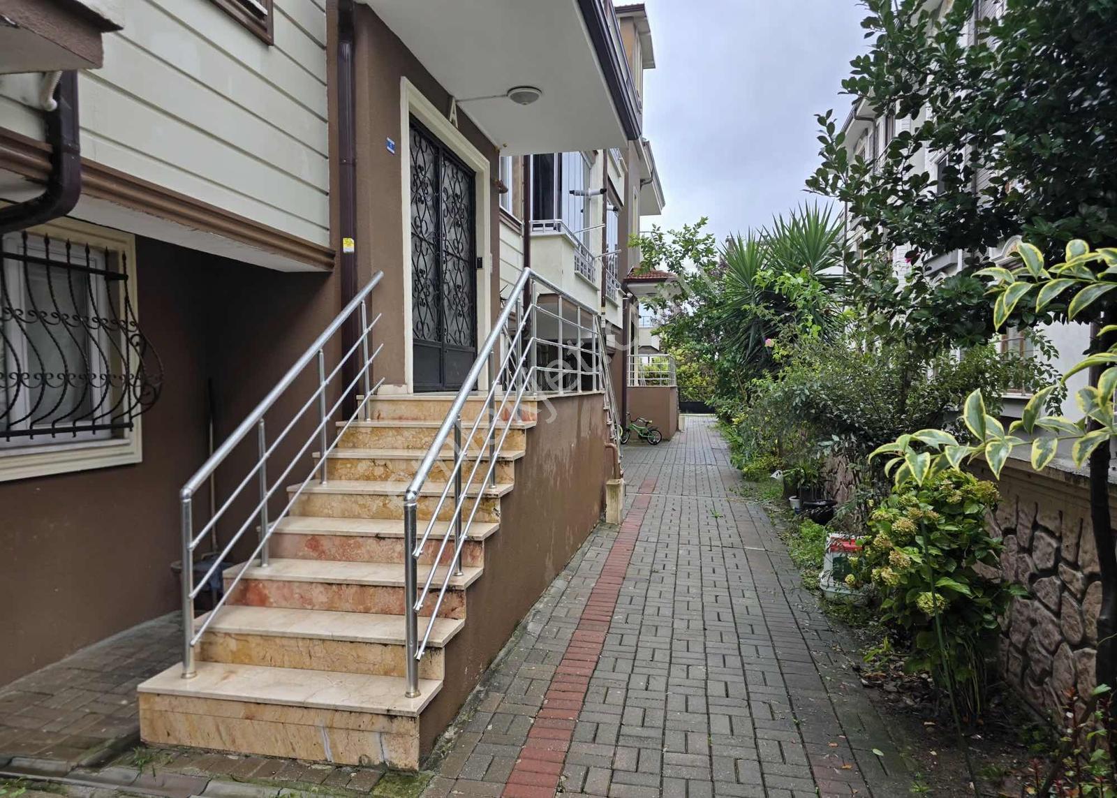 Arifiye Arifbey Mahallesinde Satılık 4+1 Dubleks Daire — fotoğraf 22