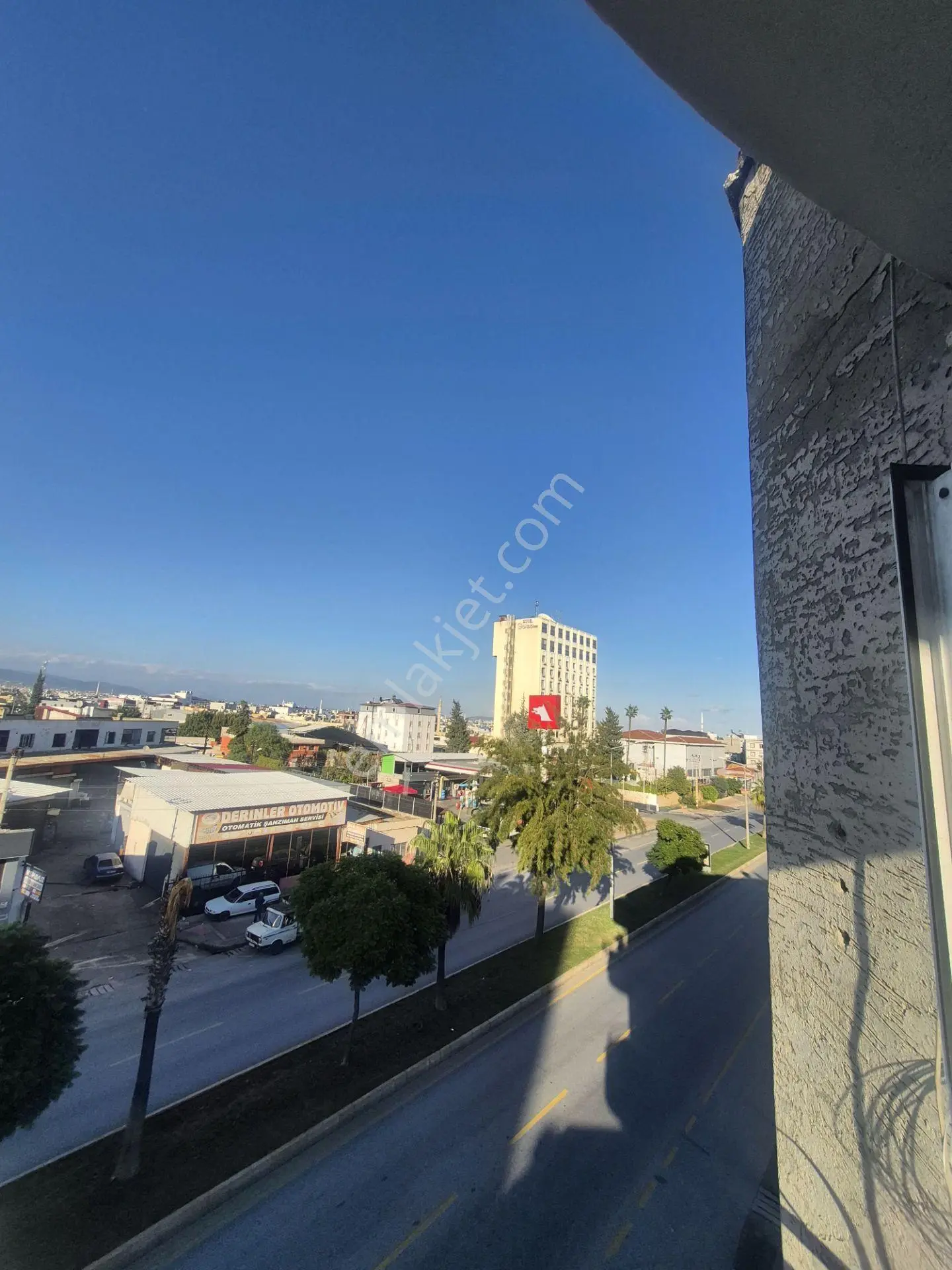 Mersin Akdeniz 3 Ocakta Cadde Üzeri Satılık 2+1 Daire Uygun Fiyat — fotoğraf 4