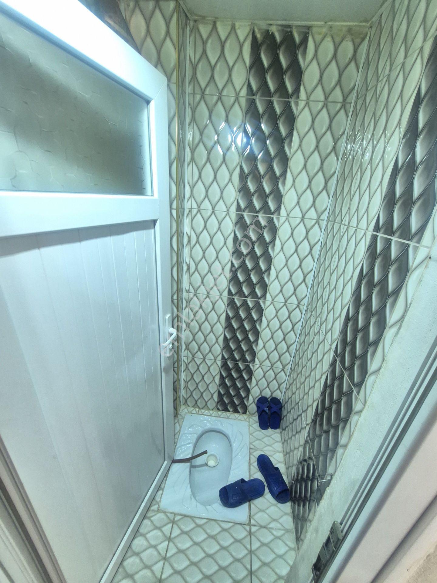 Mersin Akdeniz 3 Ocakta Cadde Üzeri Satılık 2+1 Daire Uygun Fiyat — fotoğraf 12